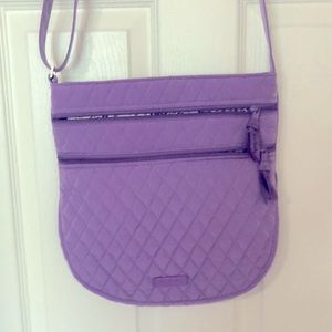 Vera Bradley Triple zip hipster EUC Mokura orchid